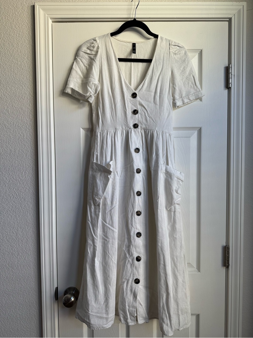 Zara linen White Button-Front Maxi Dress with Pockets